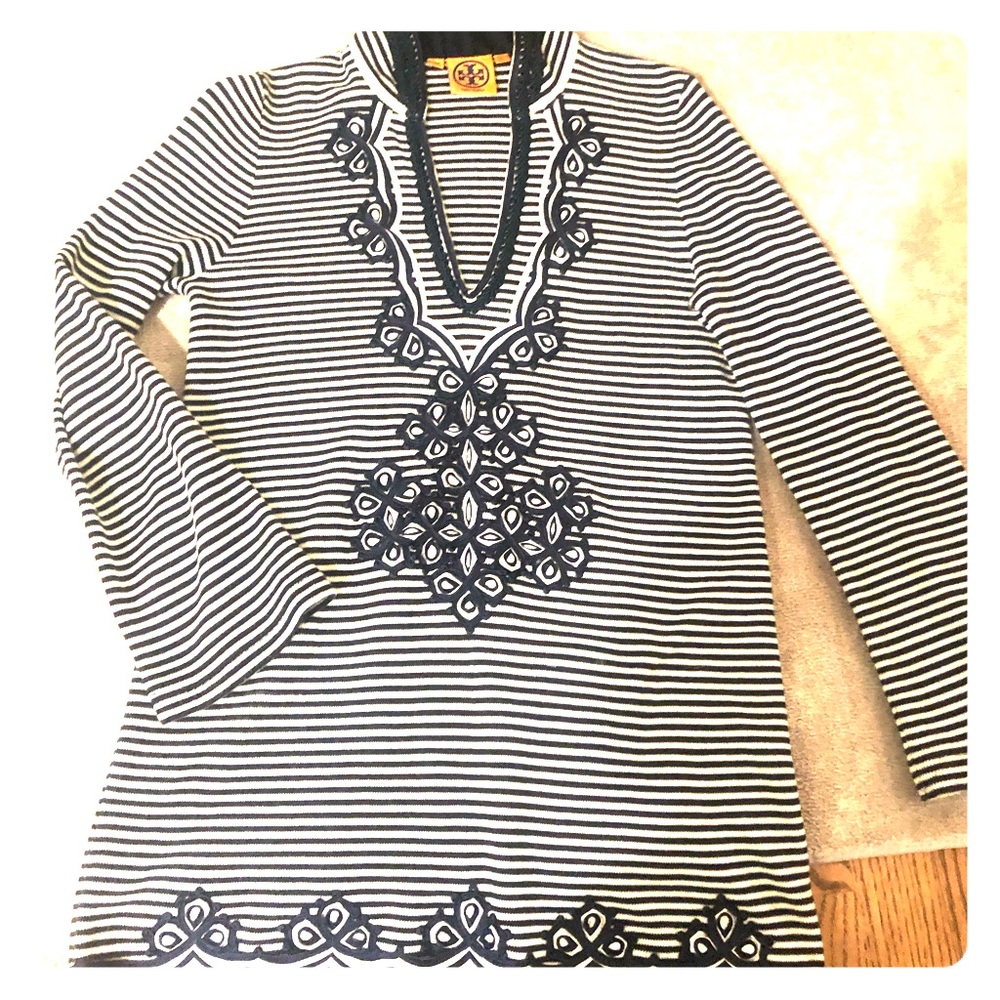 Tory Burch navy and white tunic sweater